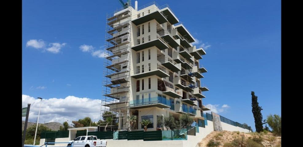 Apartamento en venta en Finestrat, Cala de Finestrat photo 0