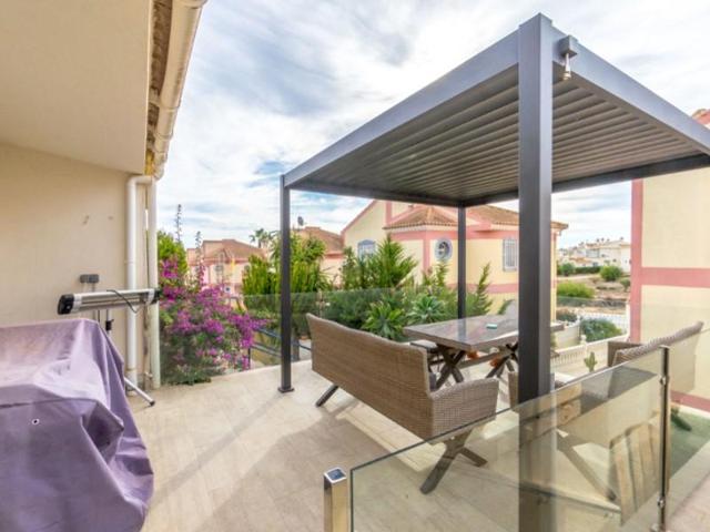 Bungalow en venta en Torrevieja, Los Balcones photo 0