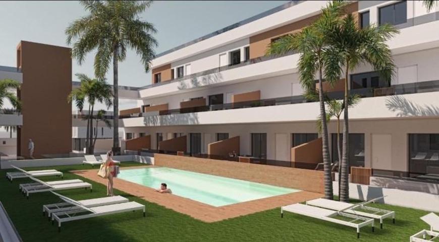 Apartamento en venta en Pilar de la Horadada, PILAR DE LA HORADADA photo 0