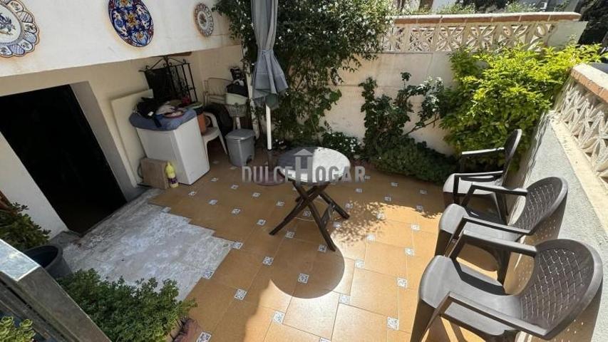 Adosada en venta en Málaga, Serramar photo 0