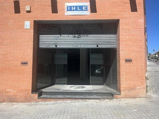 Local comercial en venta en Vilanova i la Geltrú, Aiguacuit photo 0