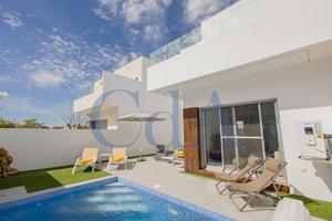 Chalet en venta en San Fulgencio, San Fulgencio photo 0