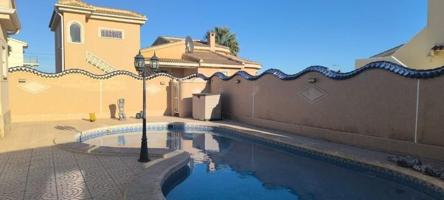 Chalet en venta en Rojales photo 0