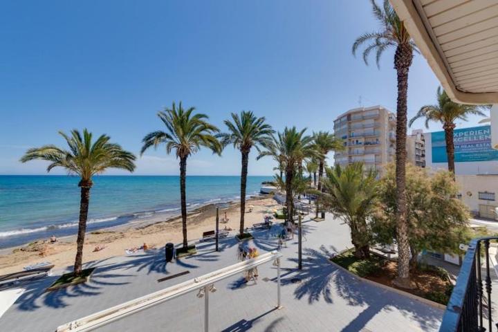 Piso en venta en Torrevieja, Playa del cura photo 0