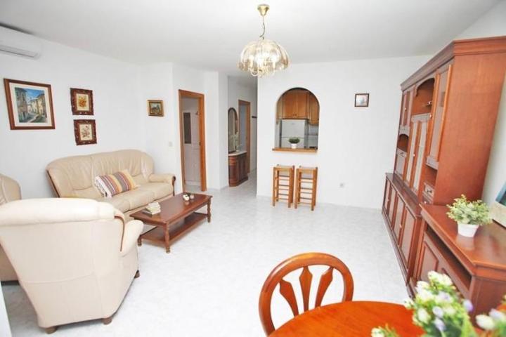 Apartamento en venta en Torrevieja, Playa del cura photo 0