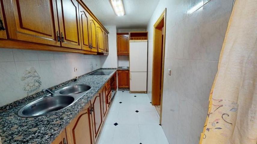 Piso en venta en Córdoba, Miralbaida photo 0