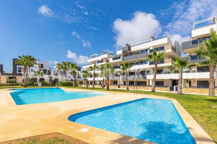 Apartamento en venta en Orihuela Costa, Los balcones y los altos photo 0