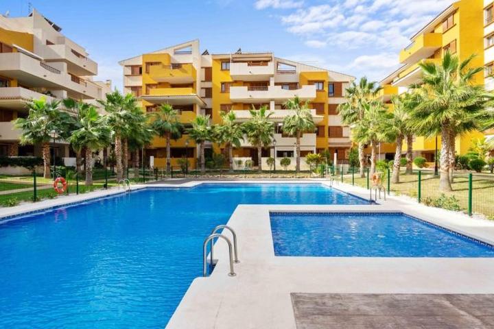 Apartamento en venta en Torrevieja, Punta prima photo 0