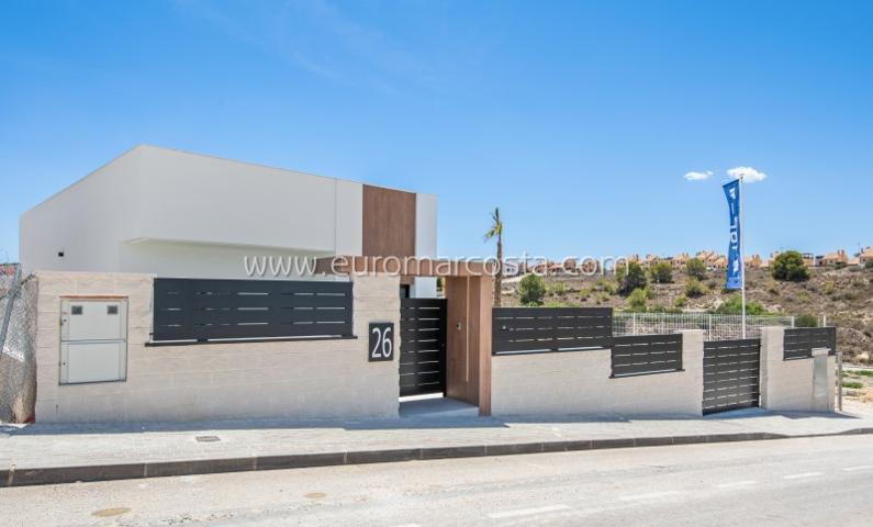 Chalet en venta en Algorfa photo 0