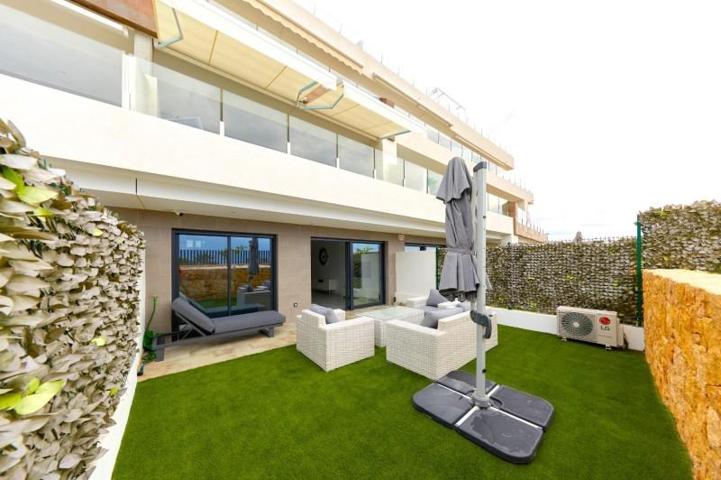 Adosada en venta en Finestrat, Camporrosso village photo 0