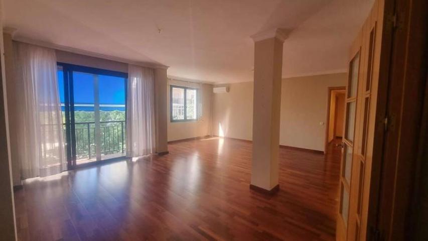 Apartamento en venta en Santa Cruz de Tenerife, Santa Cruz de Tenerife photo 0