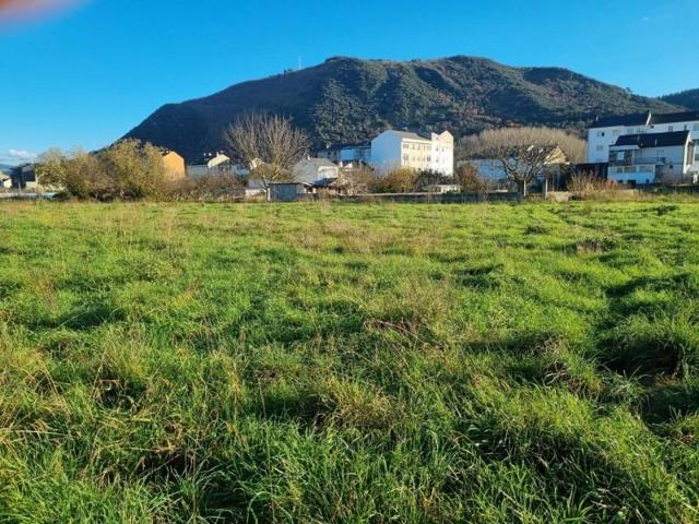 Terreno en venta en Ponferrada, Flores del sil photo 0