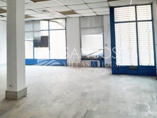 Local comercial en venta en Monovar-Monover, CENTRO photo 0