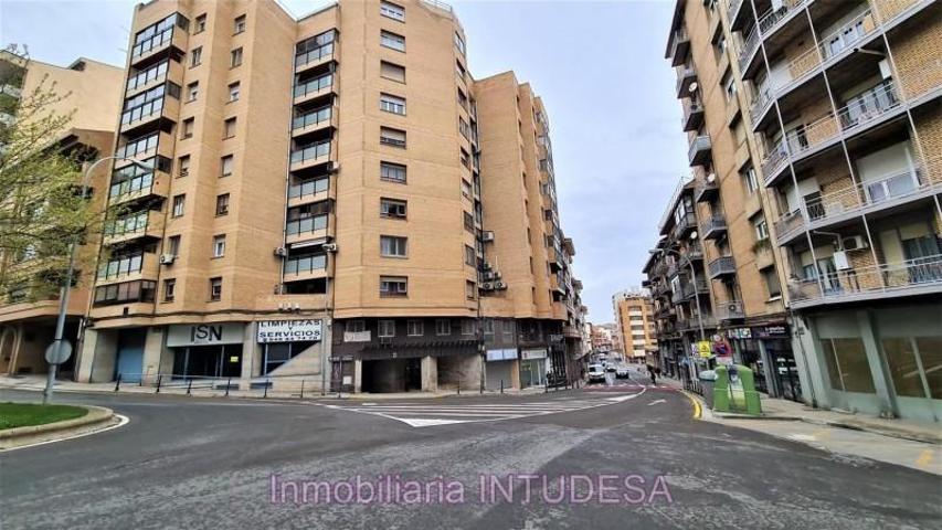 Oficina en venta en Tudela, Calle Diaz Bravo, 31500 photo 0