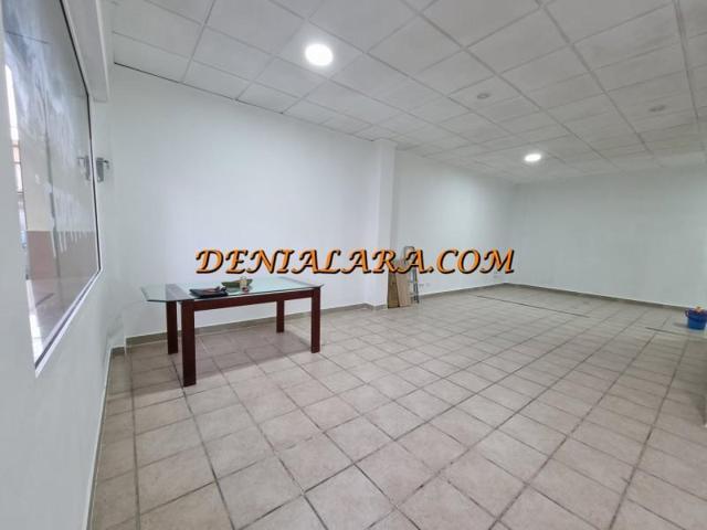 Local comercial en venta en Denia, Casco urbano photo 0