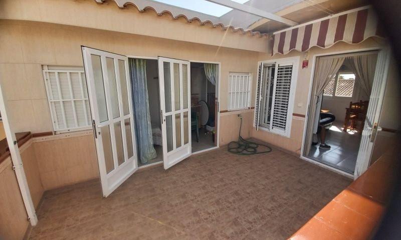 Apartamento en venta en Los Alcázares photo 0