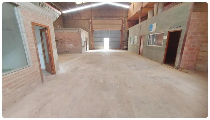 Nave industrial en venta en Burriana, CENTRO photo 0