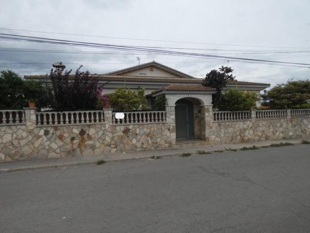 Casa en venta en Santa Oliva, Les Pedreres photo 0