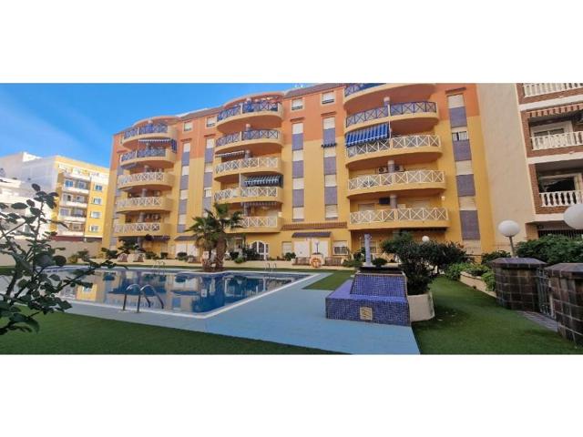 Apartamento en venta en Torrevieja photo 0