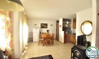 Apartamento en venta en Roses, Santa Margarida photo 0