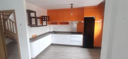 Duplex en venta en Ponferrada, Cuatrovientos photo 0