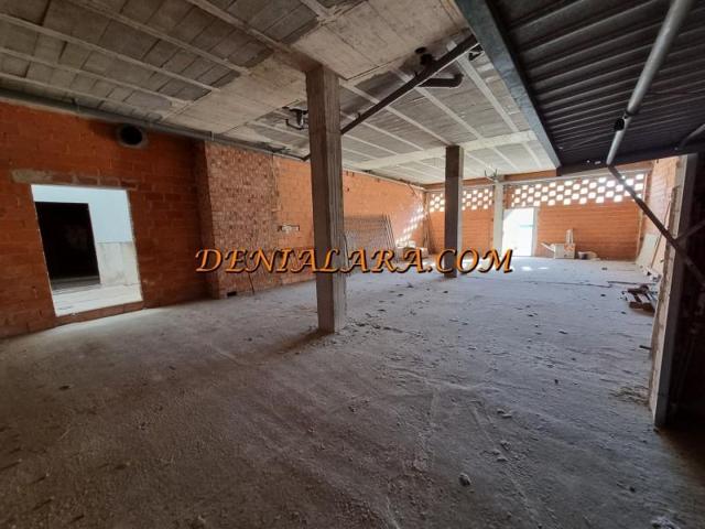 Local comercial en venta en Pego photo 0