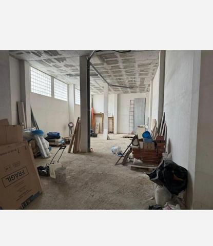 Local comercial en venta en Alicante, Los angeles photo 0