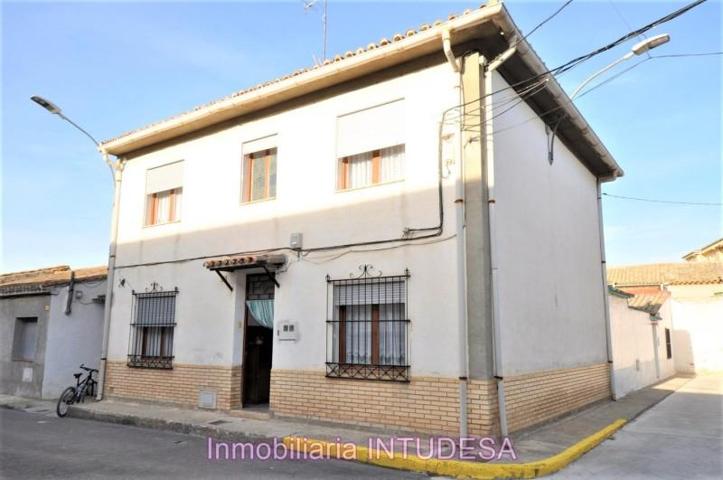 Chalet en venta en Buñuel, Calle Santiago, 31540 photo 0