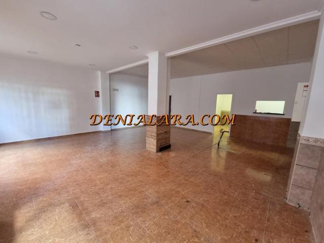 Local comercial en venta en Ondara photo 0