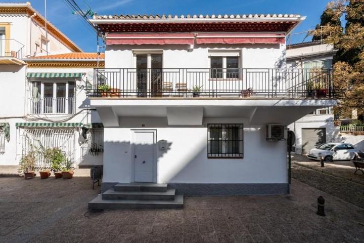 Casa en venta en Granada, Carretera de la sierra photo 0