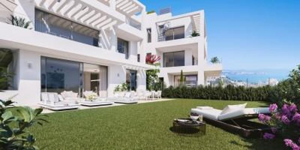 Apartamento en venta en Mijas, Las lagunas photo 0