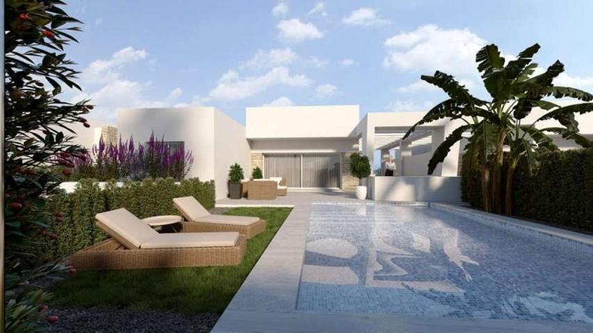 Chalet en venta en Algorfa, La Finca Golf photo 0