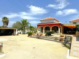Chalet en venta en Denia, Denia photo 0