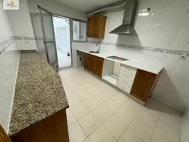 Piso en venta en Sagunto, Zona centro photo 0