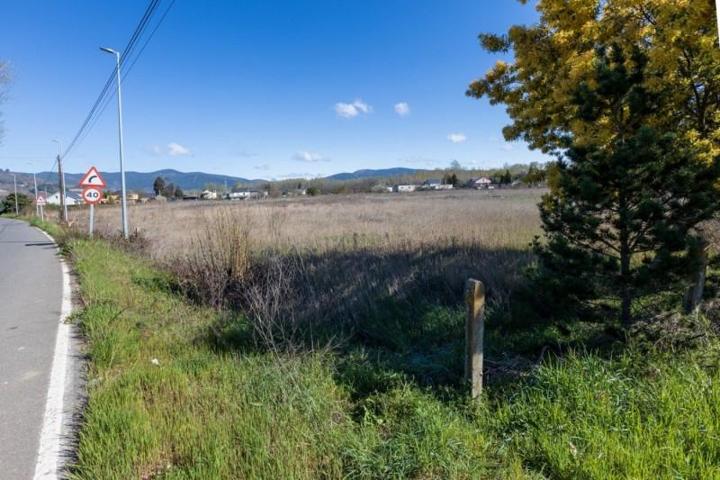 Terreno en venta en Cacabelos, Cacabelos photo 0