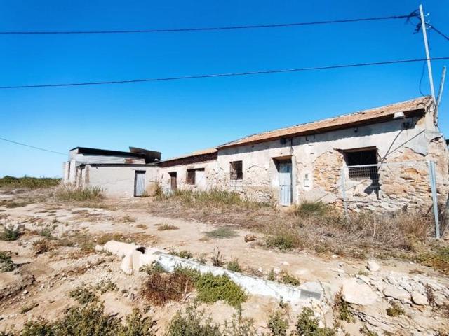 Casa con terreno en venta en Orihuela, Desamparados photo 0