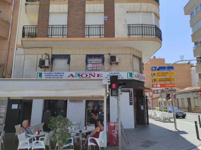 Local comercial en venta en Guardamar del Segura, CENTRO photo 0