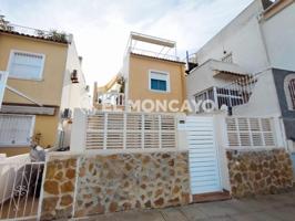 Adosada en venta en Formentera del Segura, Los Palacios photo 0