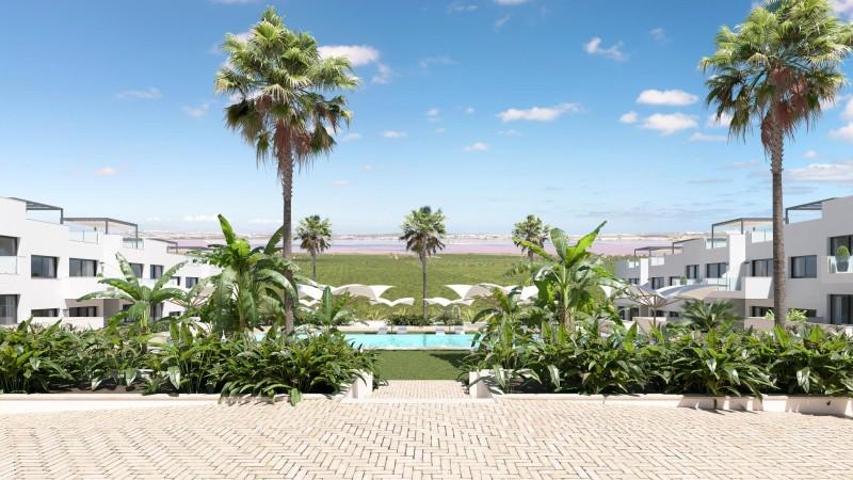 Bungalow en venta en Torrevieja, Los balcones photo 0