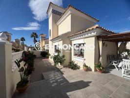 Chalet en venta en Algorfa, Costa blanca sur photo 0