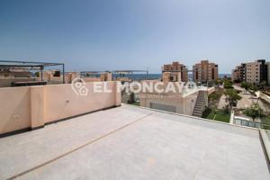 Chalet en venta en Orihuela Costa, Mil Palmeras photo 0