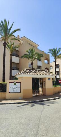 Piso en venta en Marbella, Costa del Sol Occidental-Área de Marbella photo 0