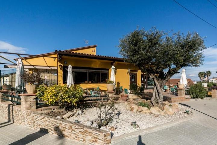 Casa en venta en Cerdanyola del Vallès, Montflorit photo 0