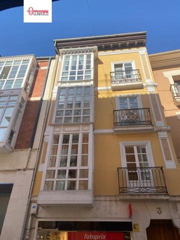 Apartamento en venta en Burgos, Casco antiguo photo 0