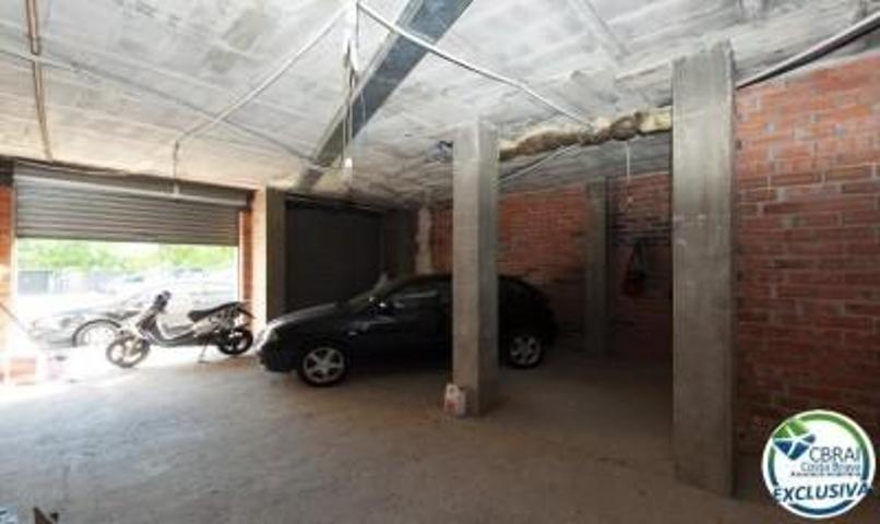 Local comercial en venta en Roses, Centre photo 0