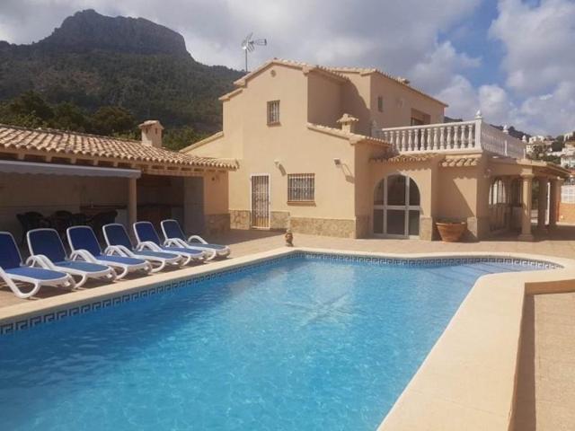 Chalet en venta en Calpe, Canuta I photo 0