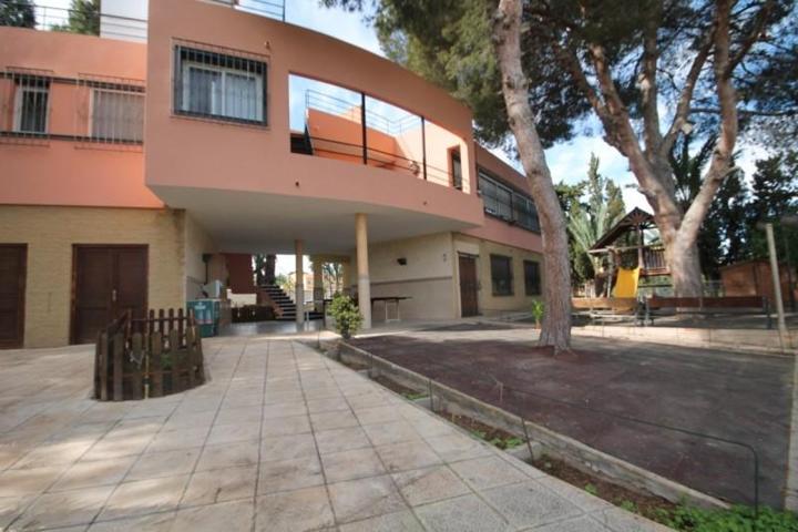 Chalet en venta en Torrevieja, Los balcones photo 0