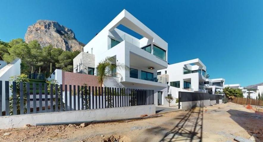 Chalet en venta en Polop, Urbanizaciones photo 0