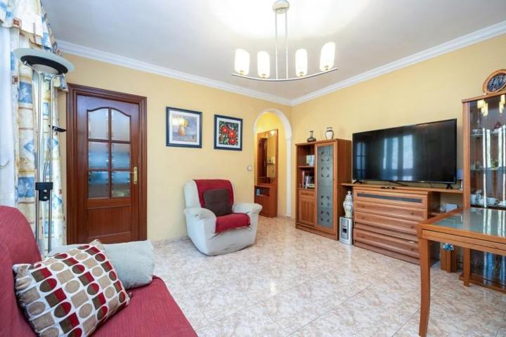 Piso en venta en Granada, Ctra Sierra - Acceso Nuevo Alhambra photo 0