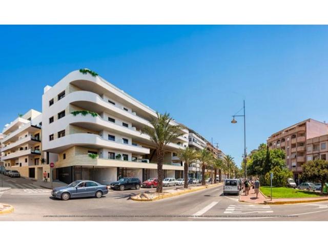 Apartamento en venta en Torrevieja, Torrevieja photo 0